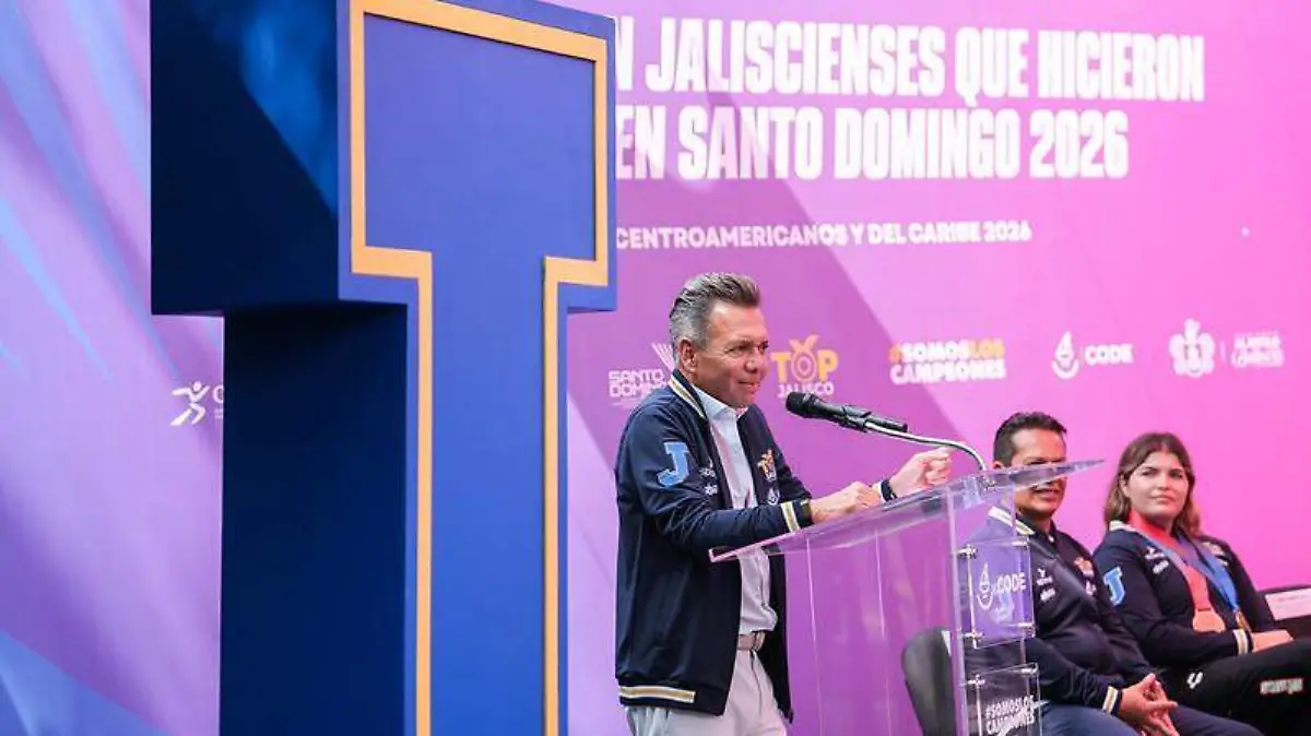 Pablo Lemus reconoce a atletas de Jalisco