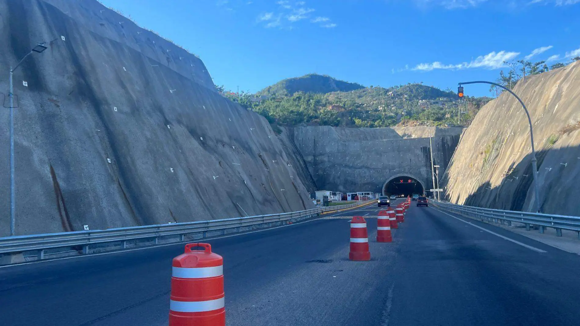 macrotunel-acapulco-peaje1