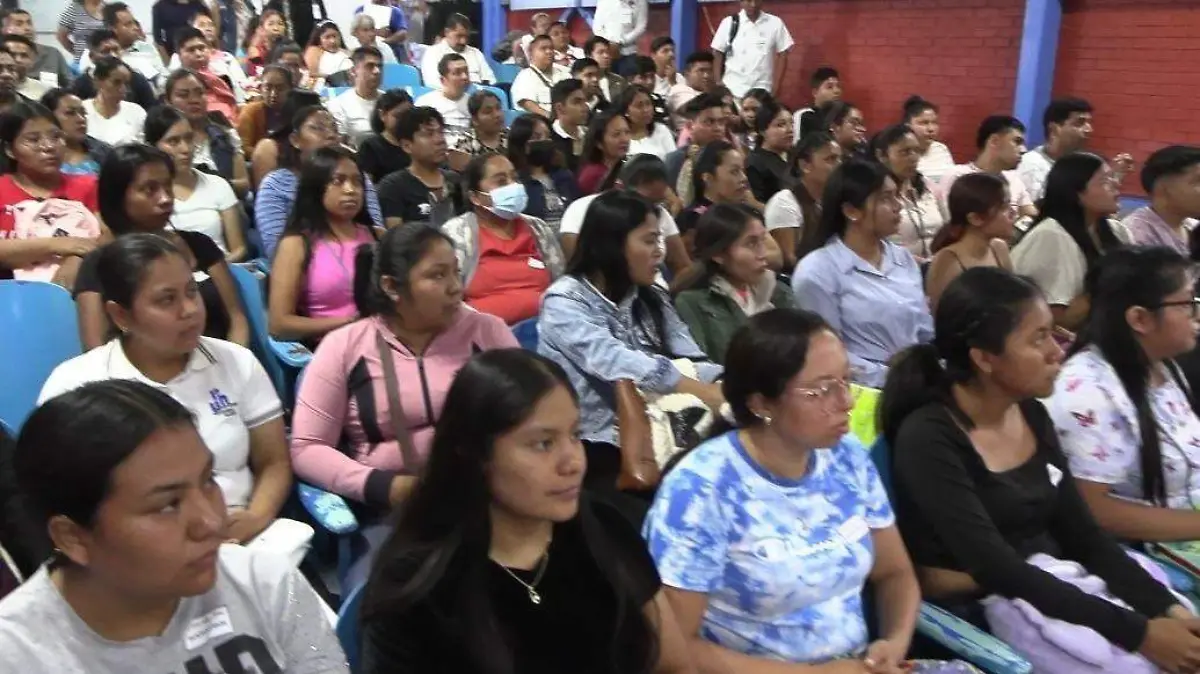 normalistas-evaluacion-habilidad-lenguas-indigenas