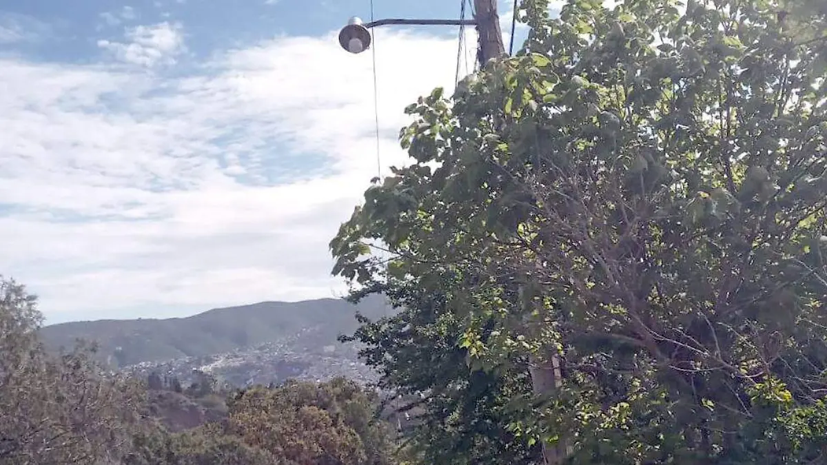 poste-riesgo-colpaso-2