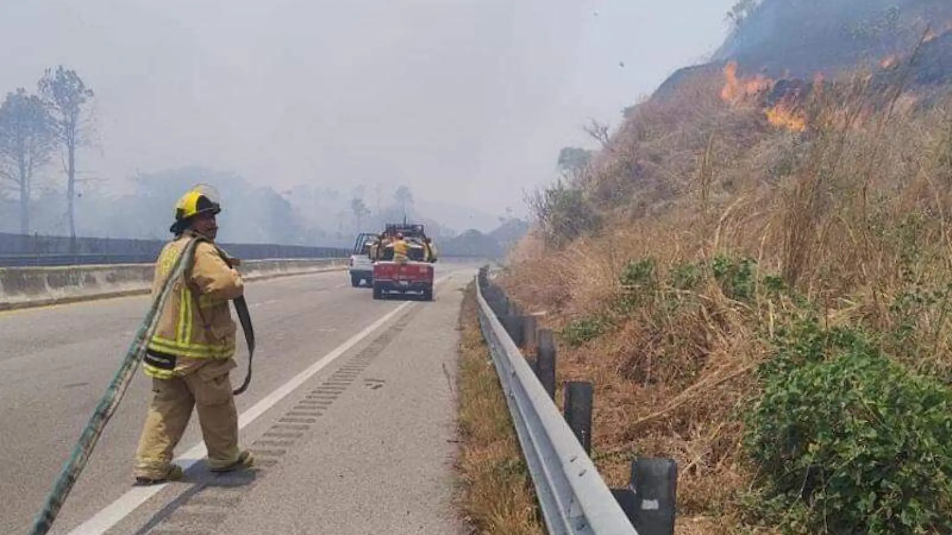 incendios-forestales-autopista-del-sol