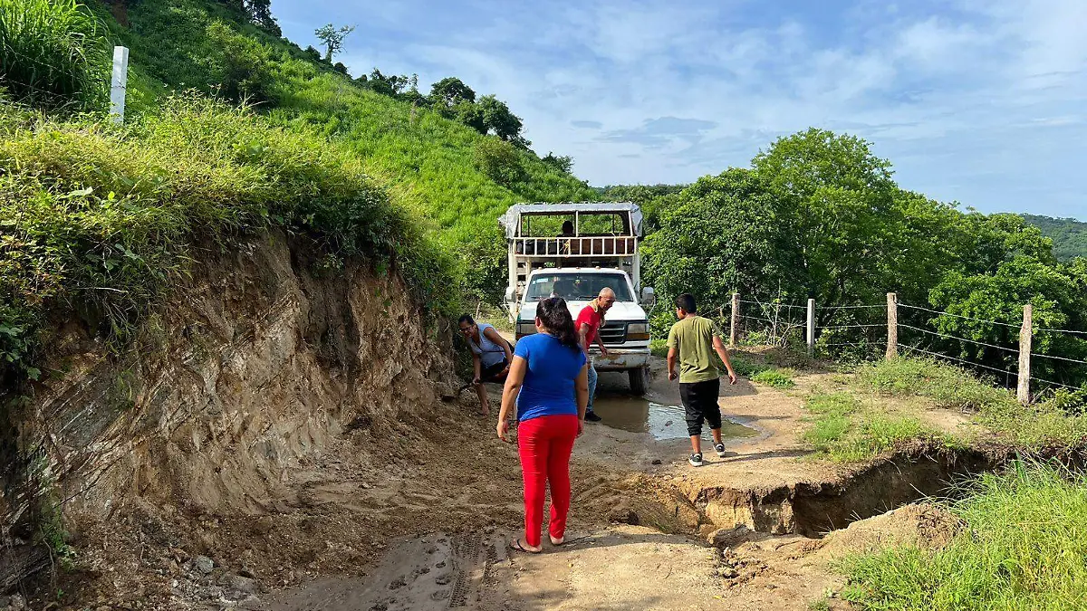 ometepec-grietas2