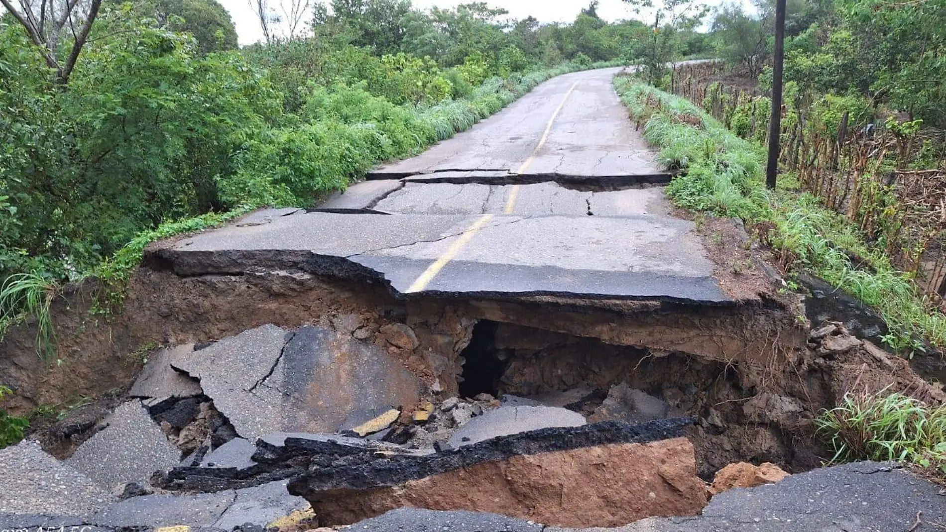 Cuajinicuilapa-Carretera