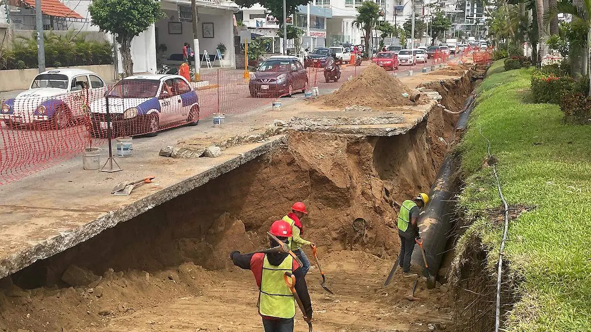 obras-colectores-costera-acapulco-1