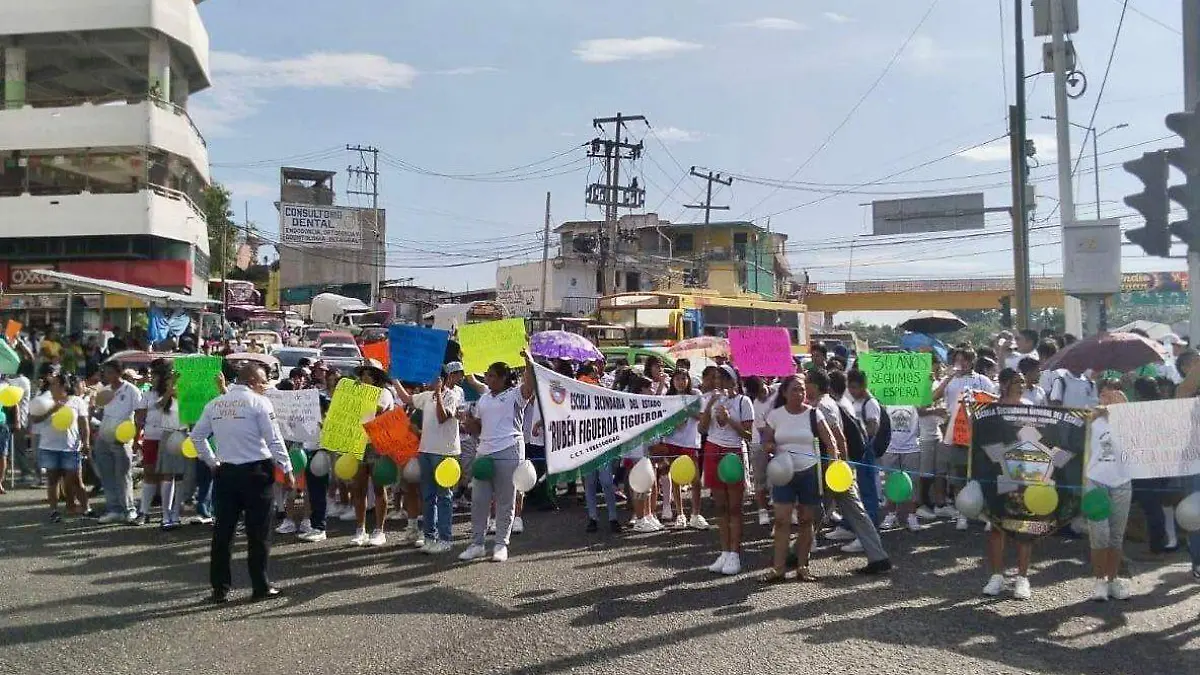 bloqueo-cima-acapulco