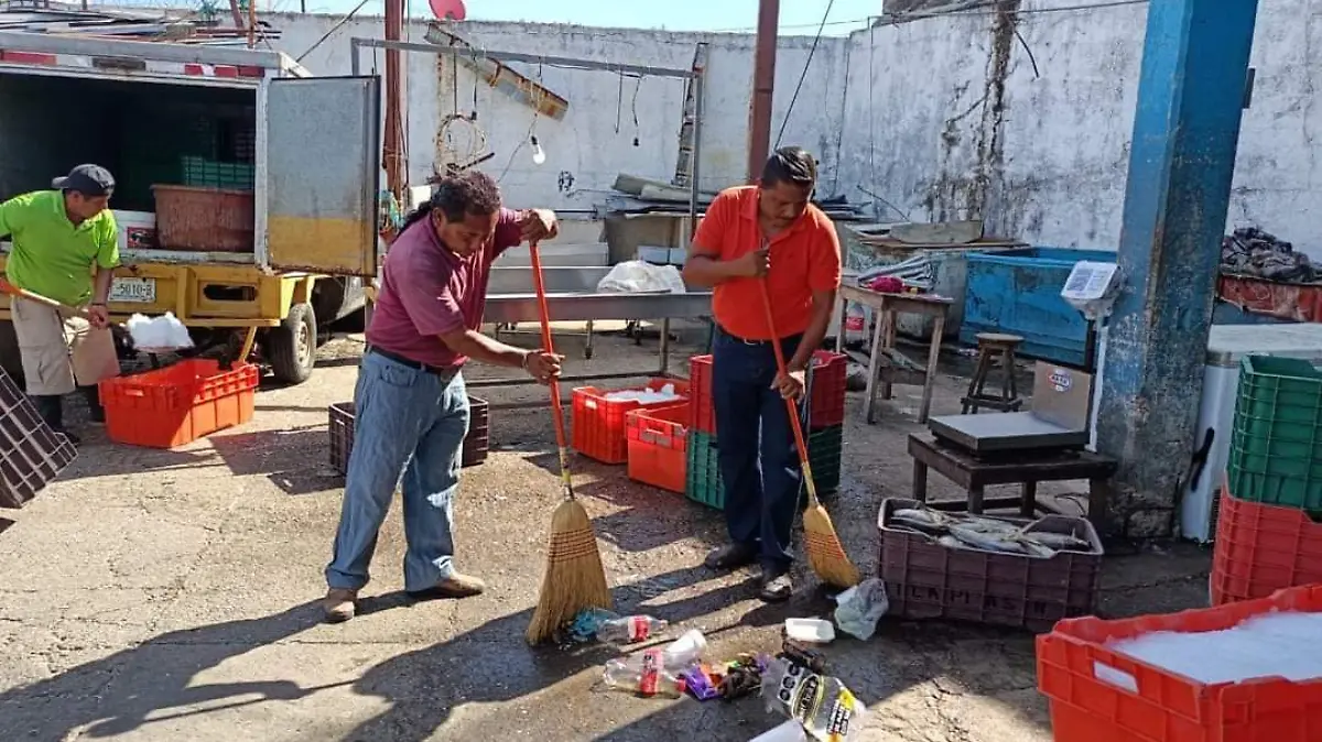 Mercados-acapulco-limpieza