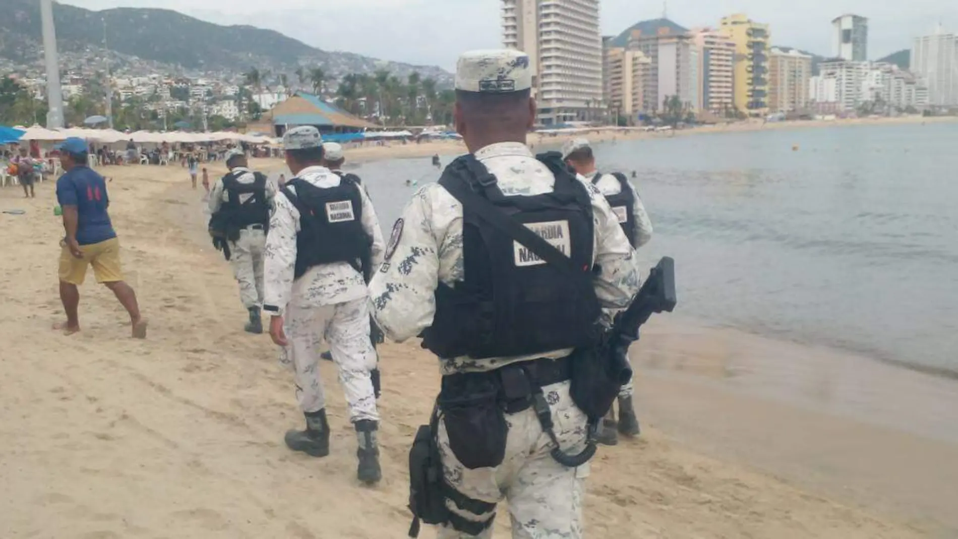 guardia-playas-acapulco1