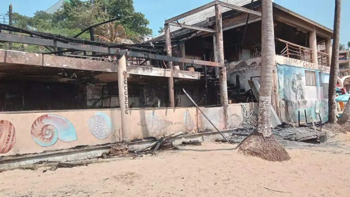 Restaurante-Cabaña-Incendio