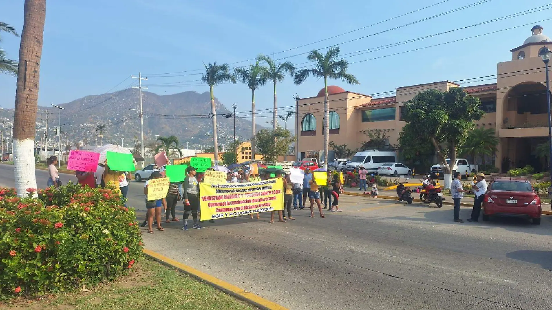 Bloqueo-Acapulco-Maestros