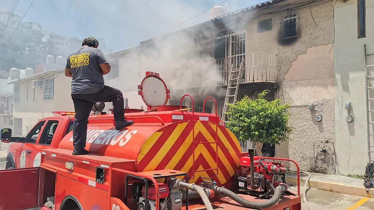 Explosión-Casa-Acapulco