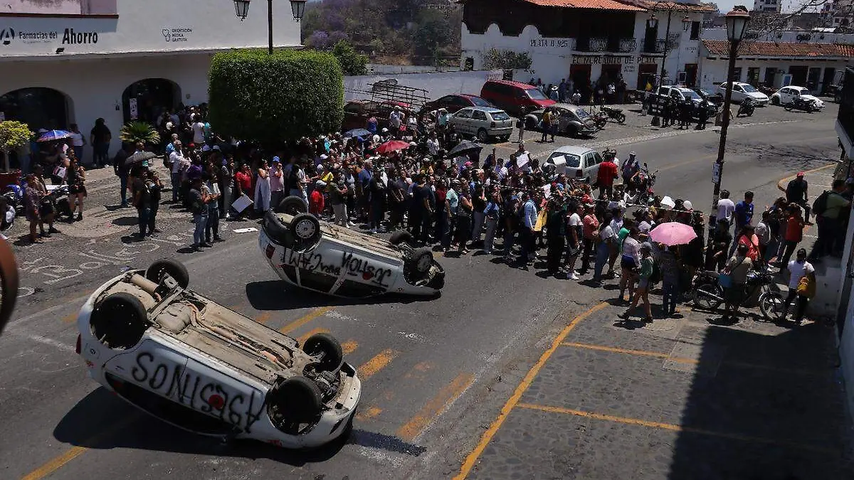 protesta-vandalismo-taxco-caso-camila