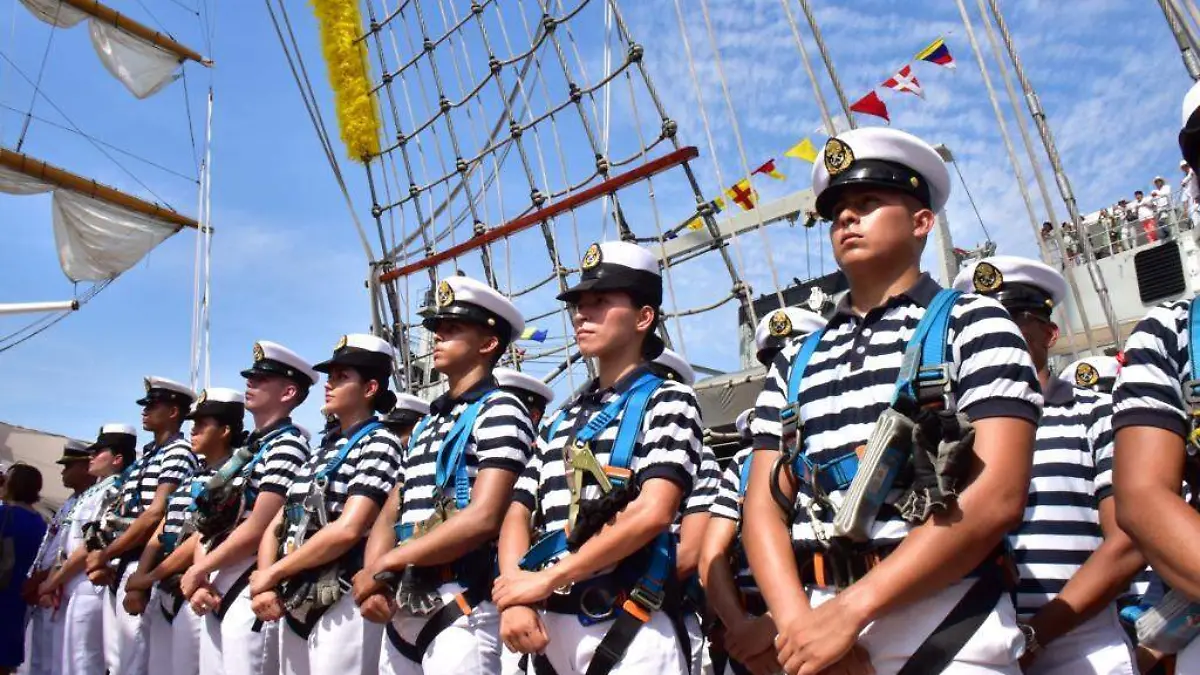 cadetes escuela naval