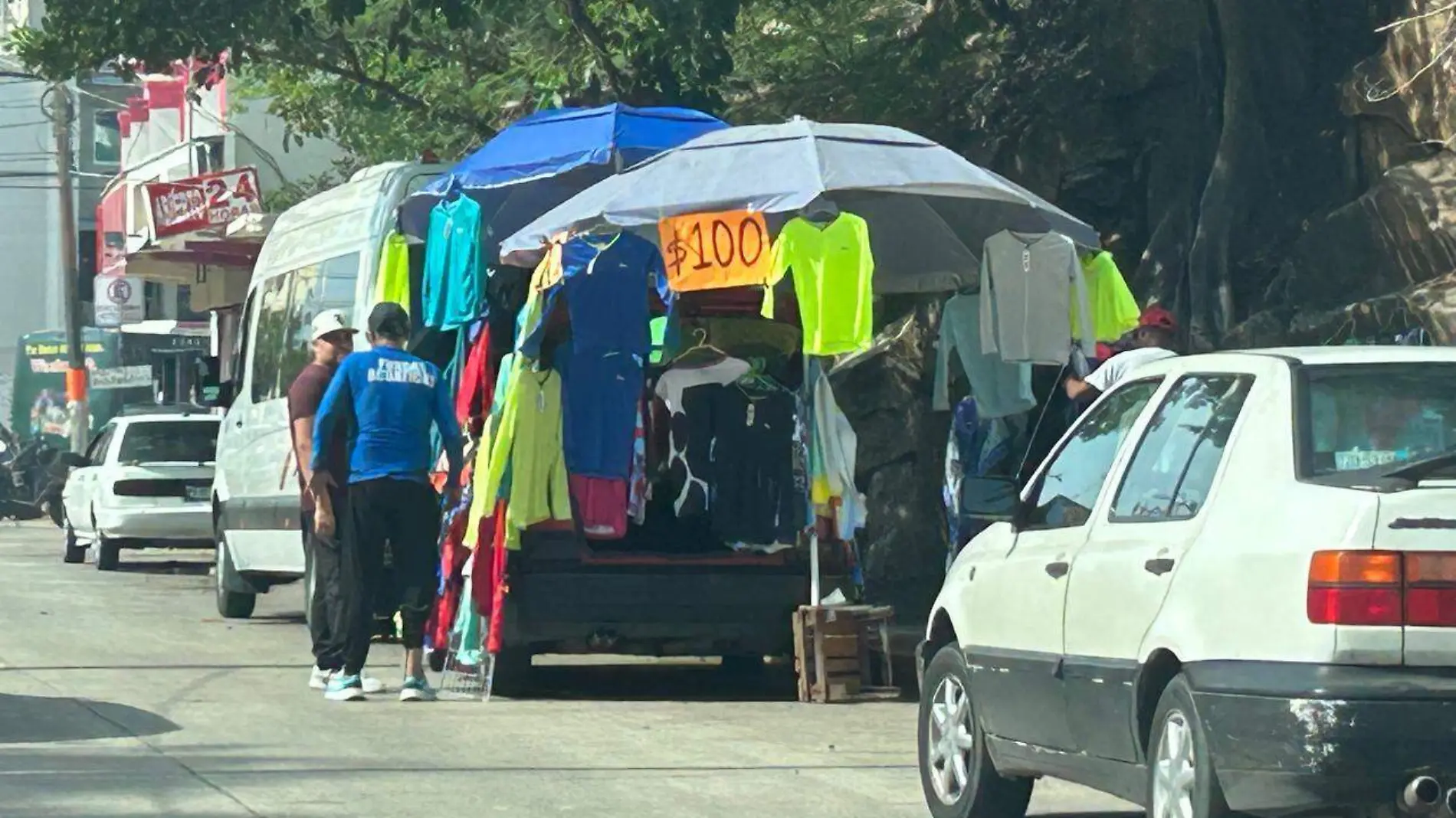 Comerciantes-Invaden-Calles