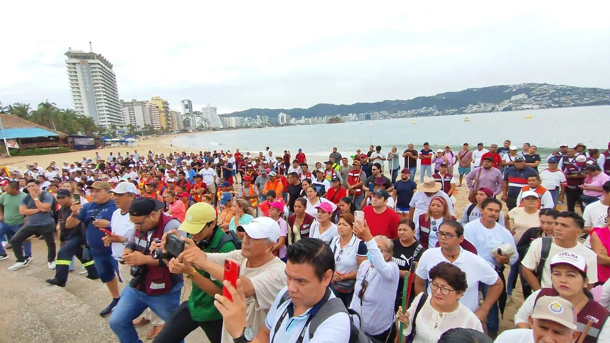 Limpieza-Playas-Acapulco-Gobierno