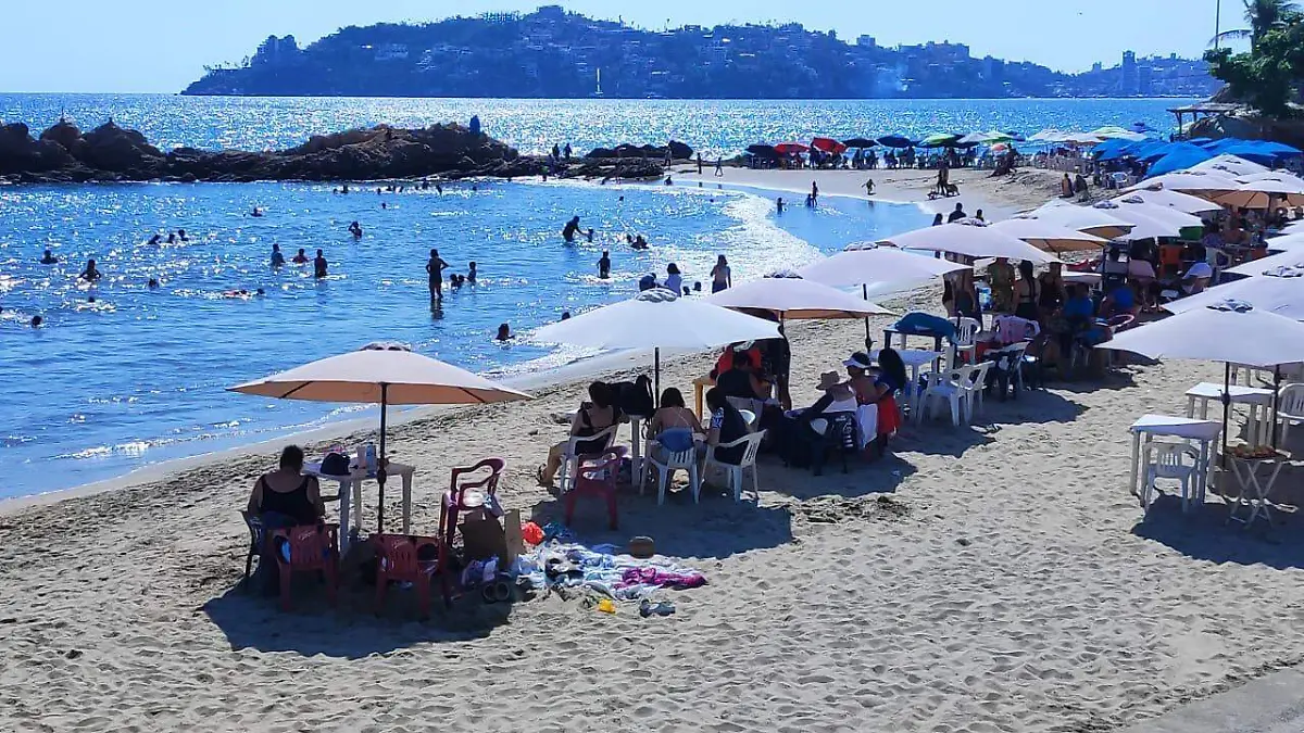 Clima de Navidad en Acapulco