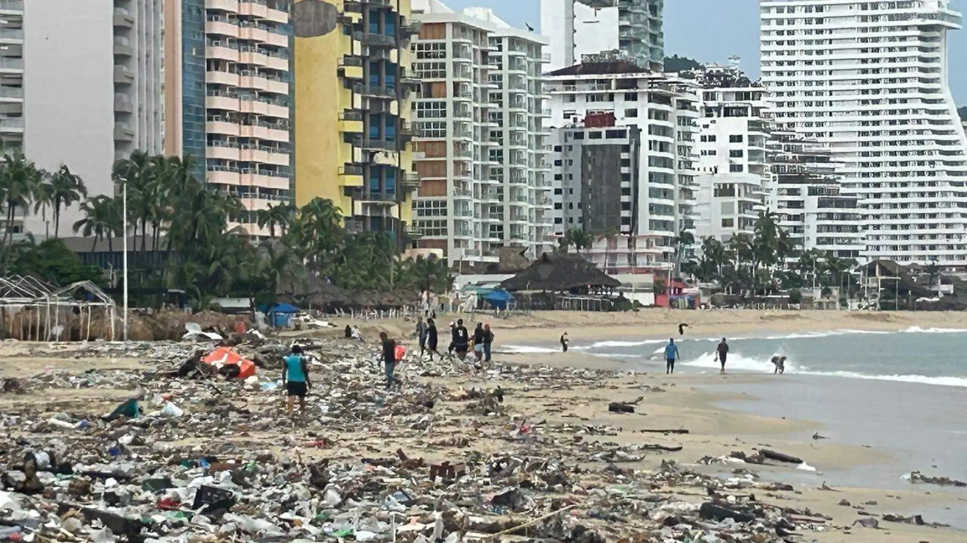 Basura-Playas-Acapulco