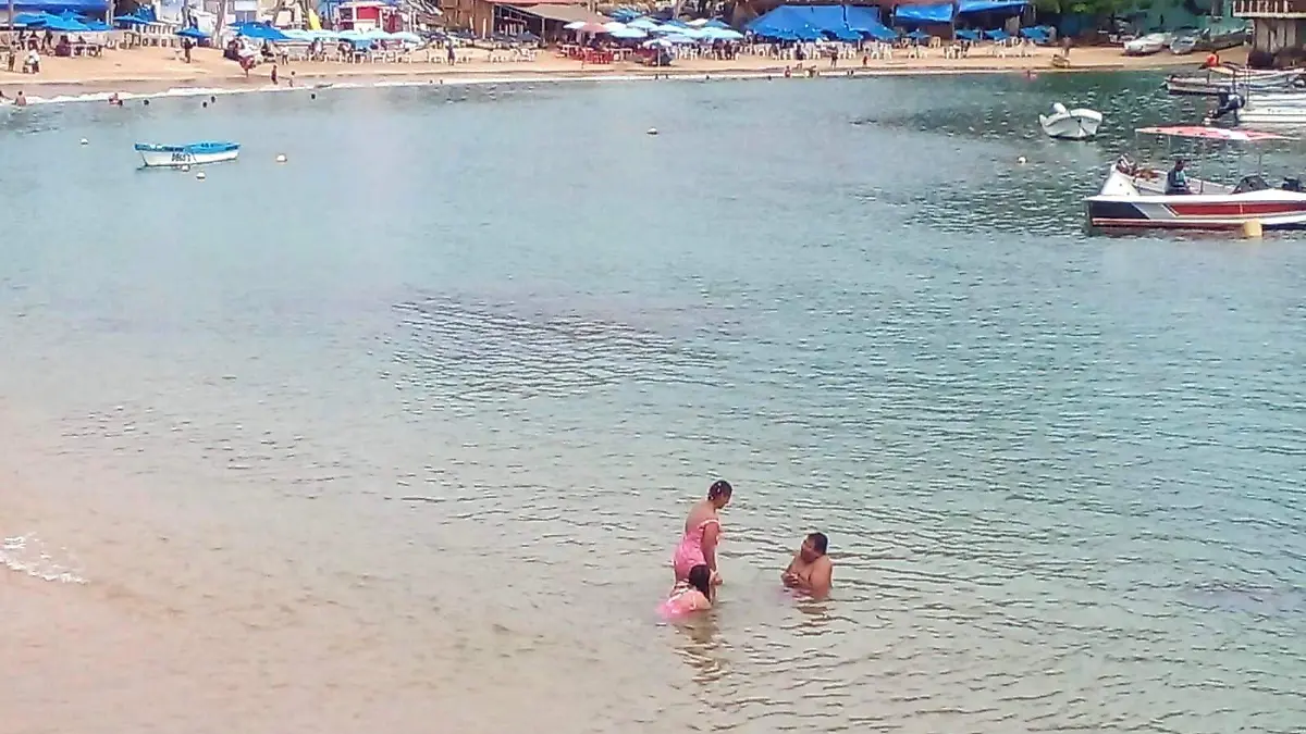 Turistas en acapulco