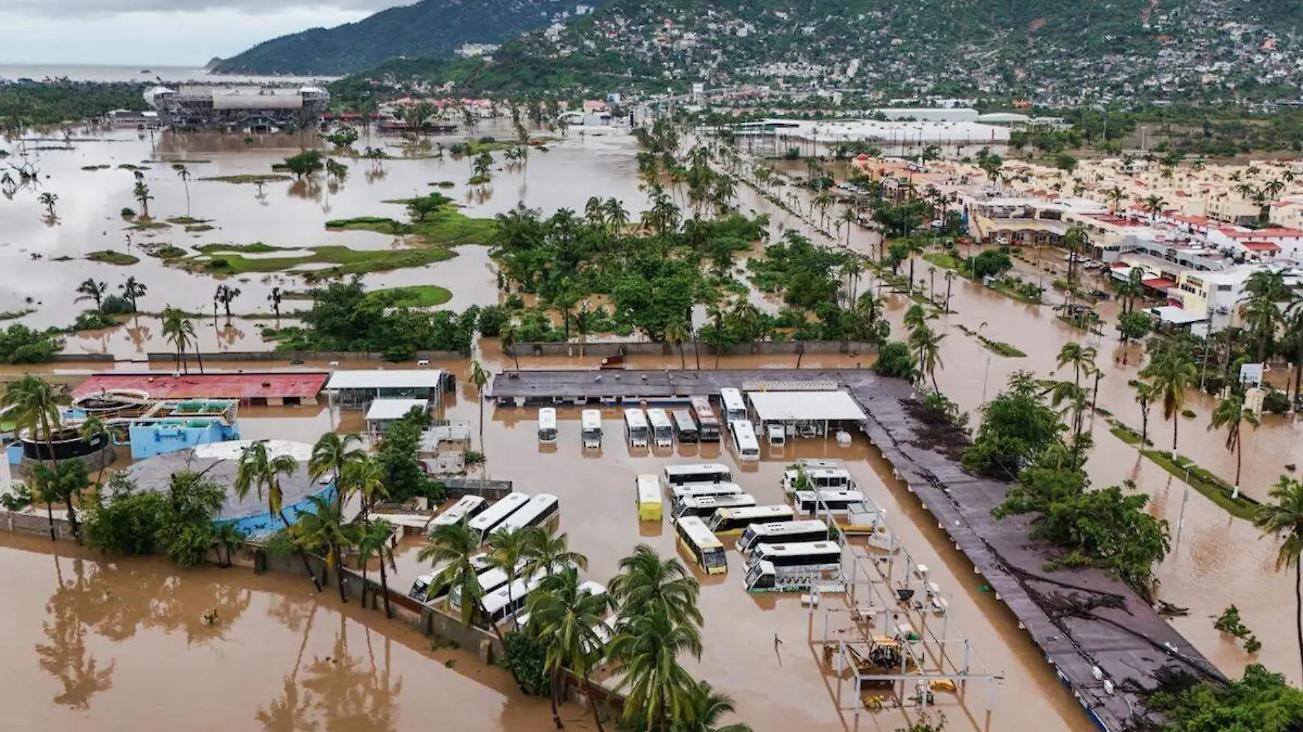 inundacion-zona-diamante-acapulco-1