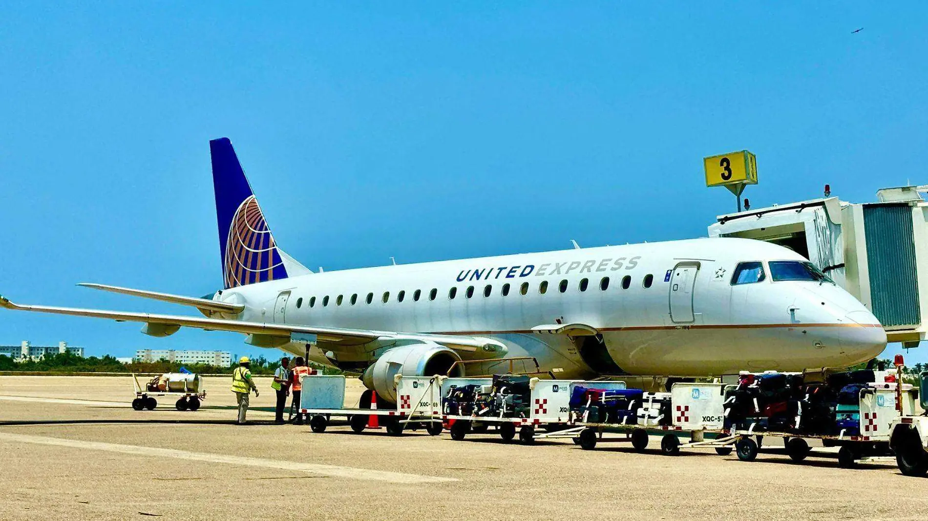 Vuelo-Intermacional-Llega-Acapulco