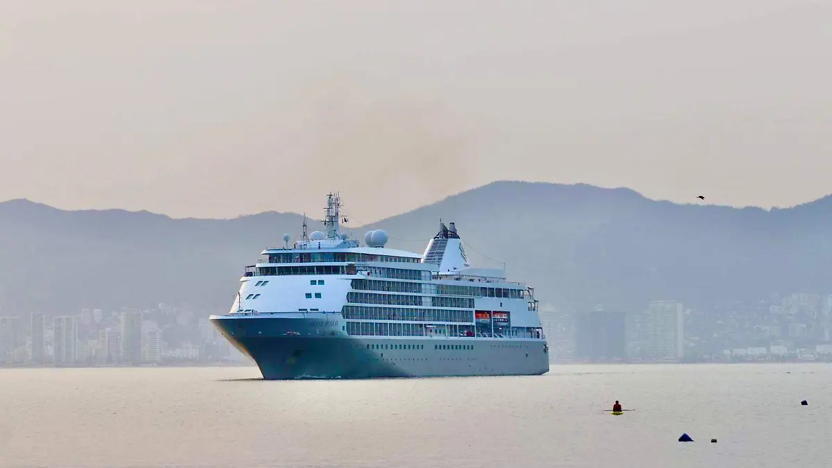 Crucero-Acapulco-Turistas