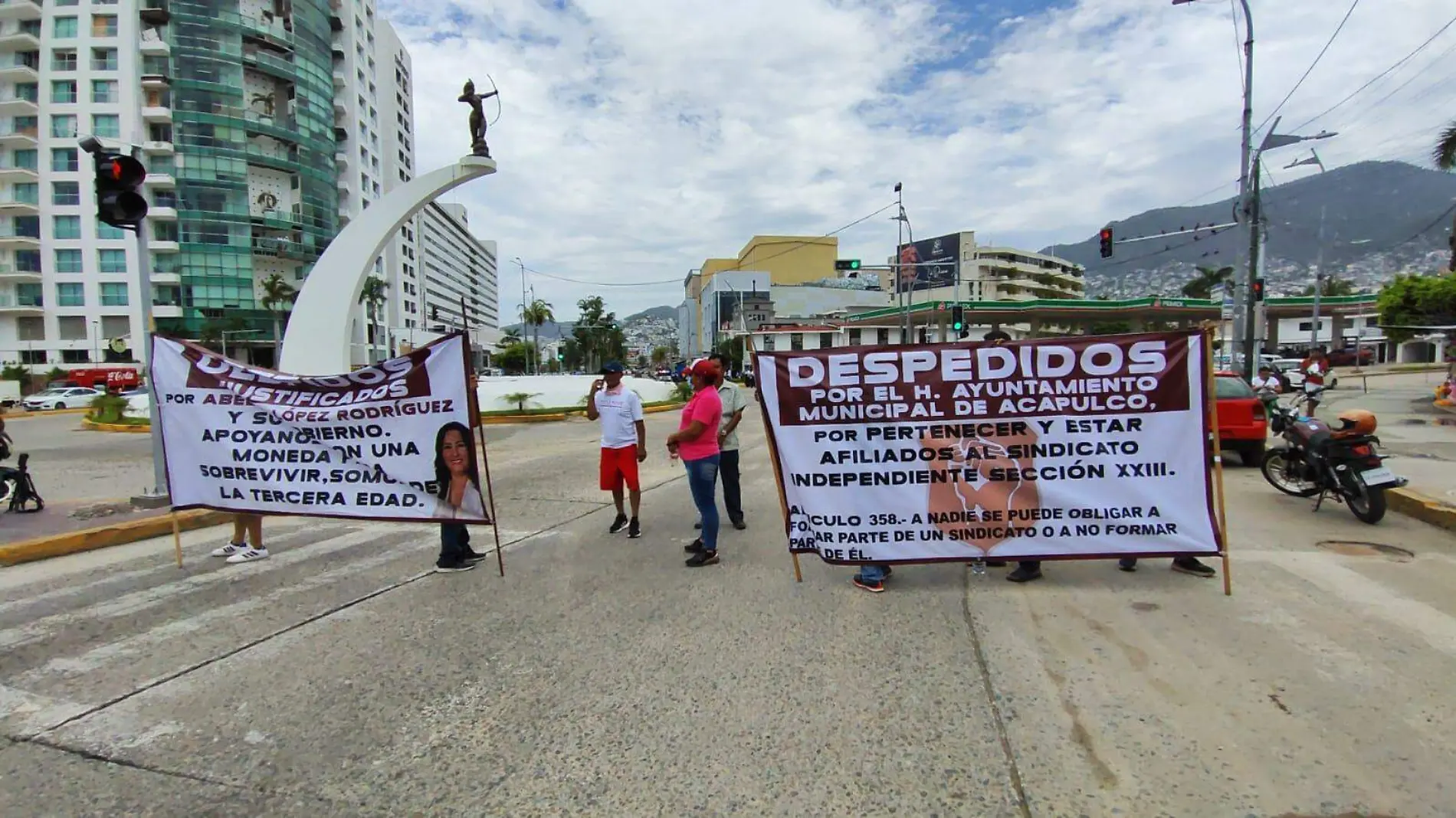 trabajadores-bloquean-costera