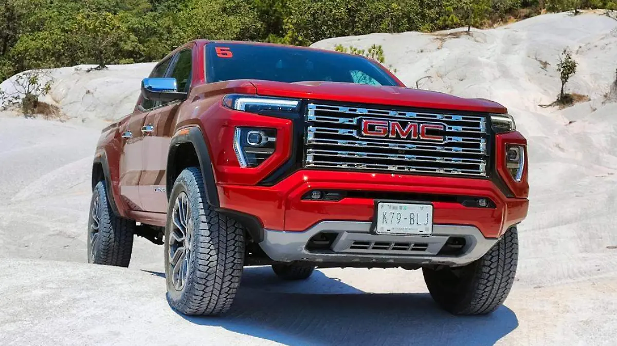 gmc_canyon_2