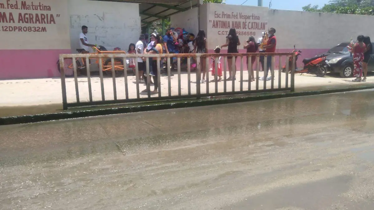 AGUAS NEGRAS