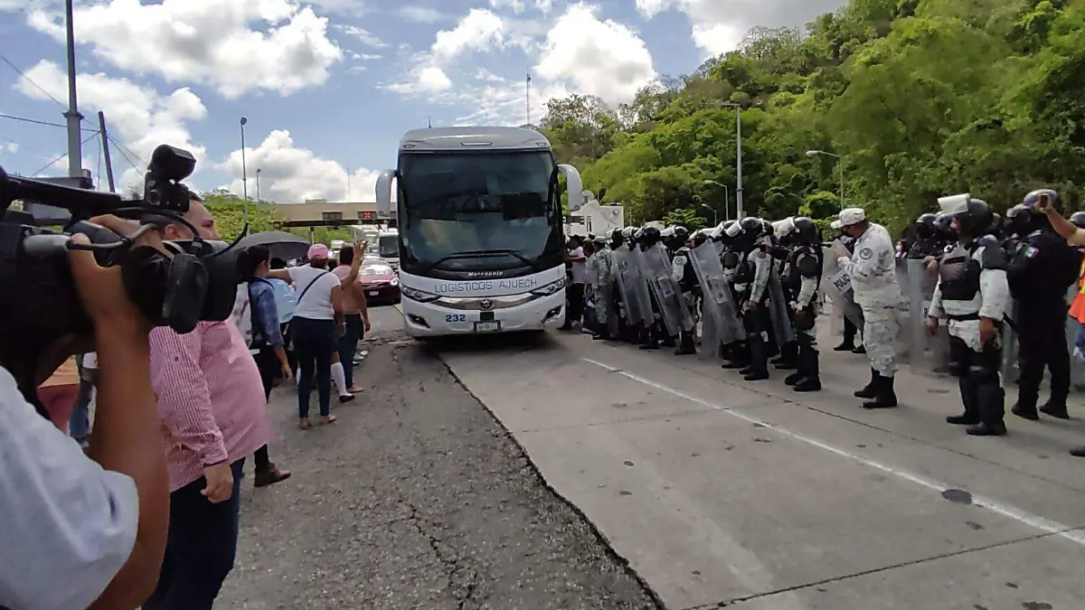 AUTOPISTA