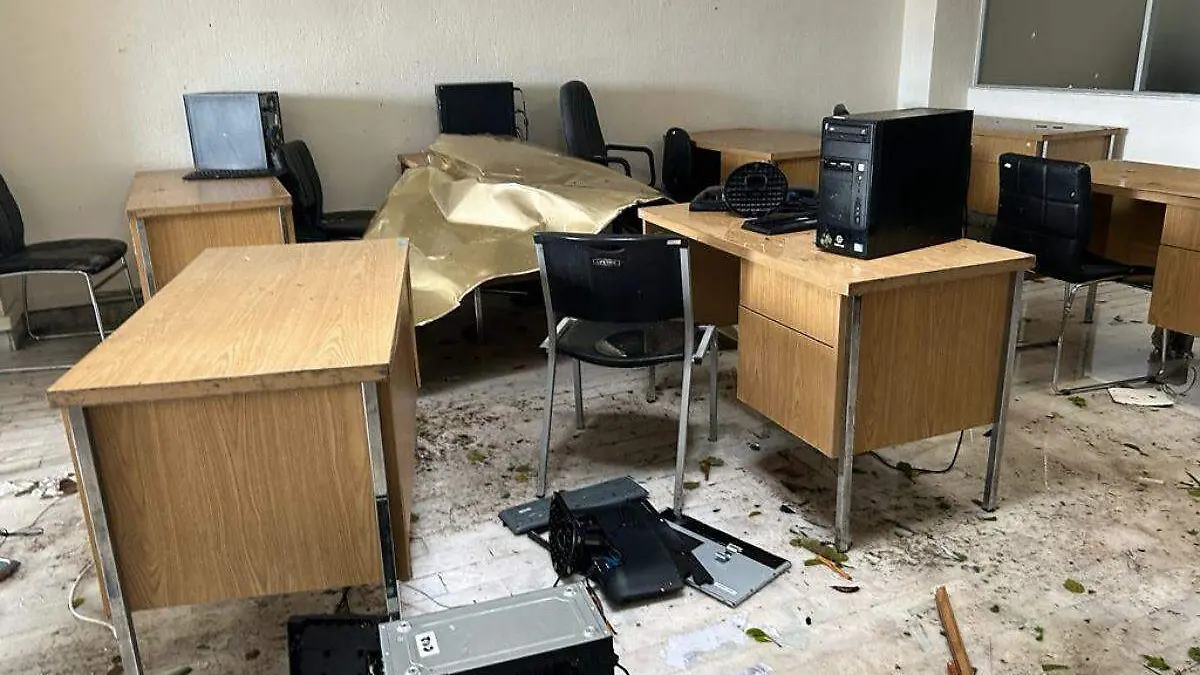 Huracán Otis daña instalaciones de El Sol de Acapulco