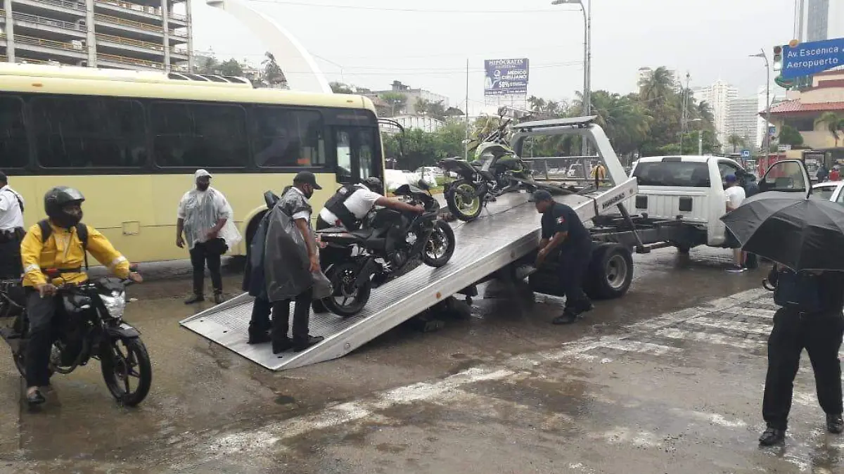 acamoto acapulco decomisan2