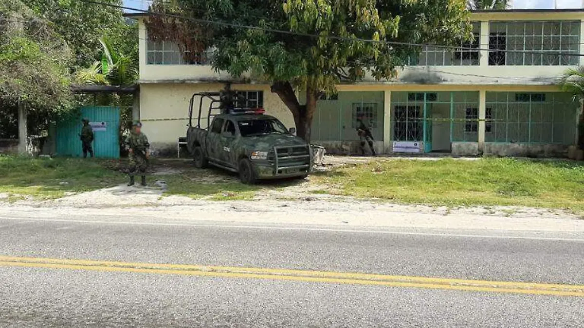 Casa asegurada en Xaltianguis