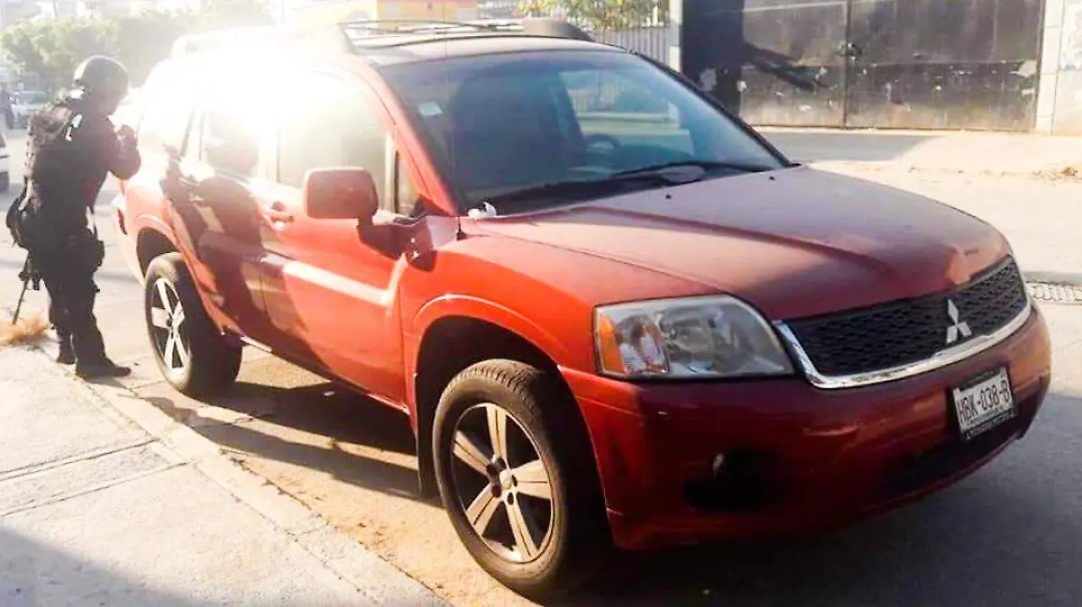 aseguran camioneta acapulco