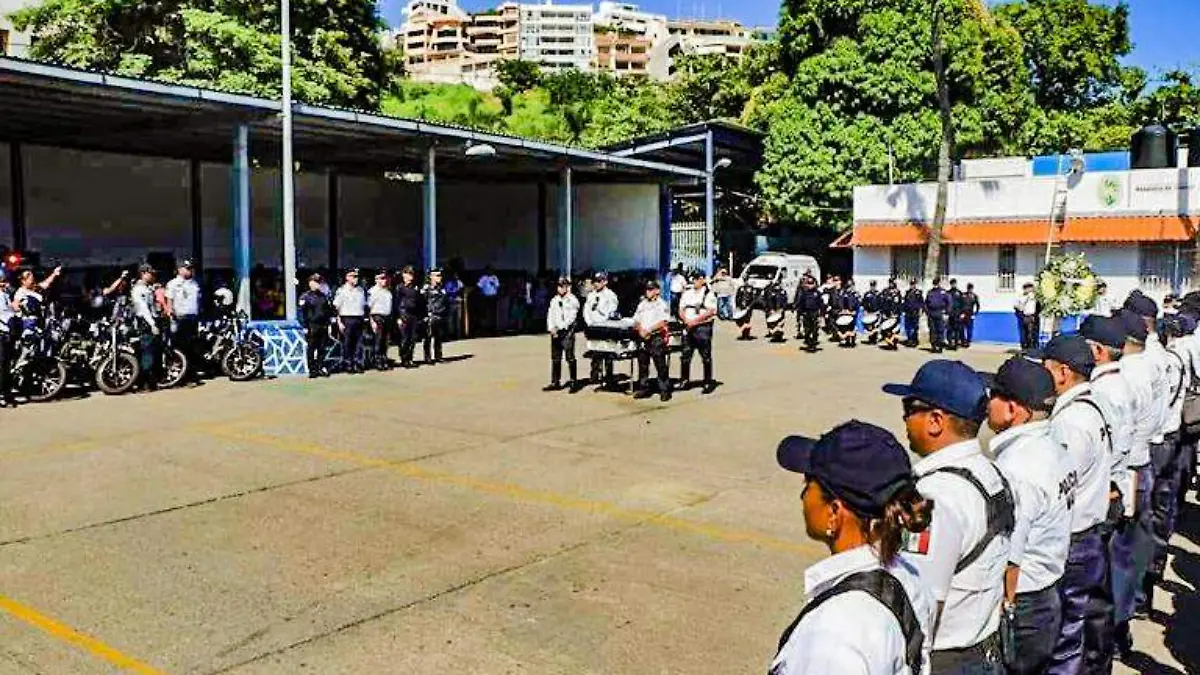 Acapulco homenaje Policía Vial