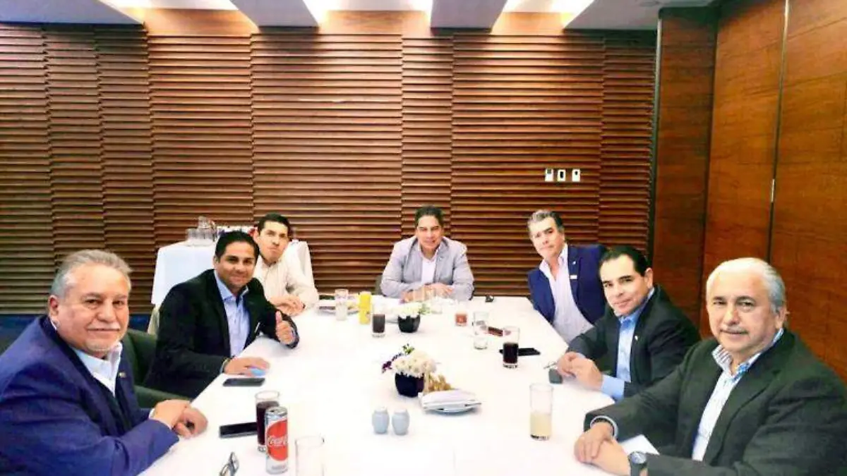 Joaquín Badillo Acapulco