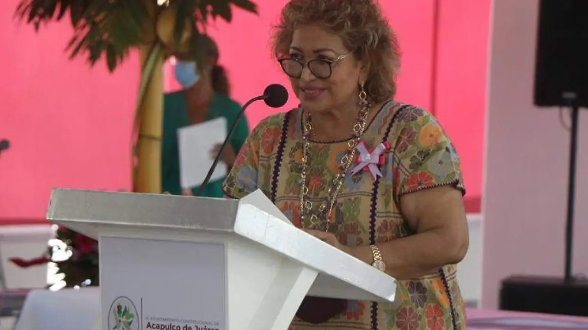 Adela román congreso