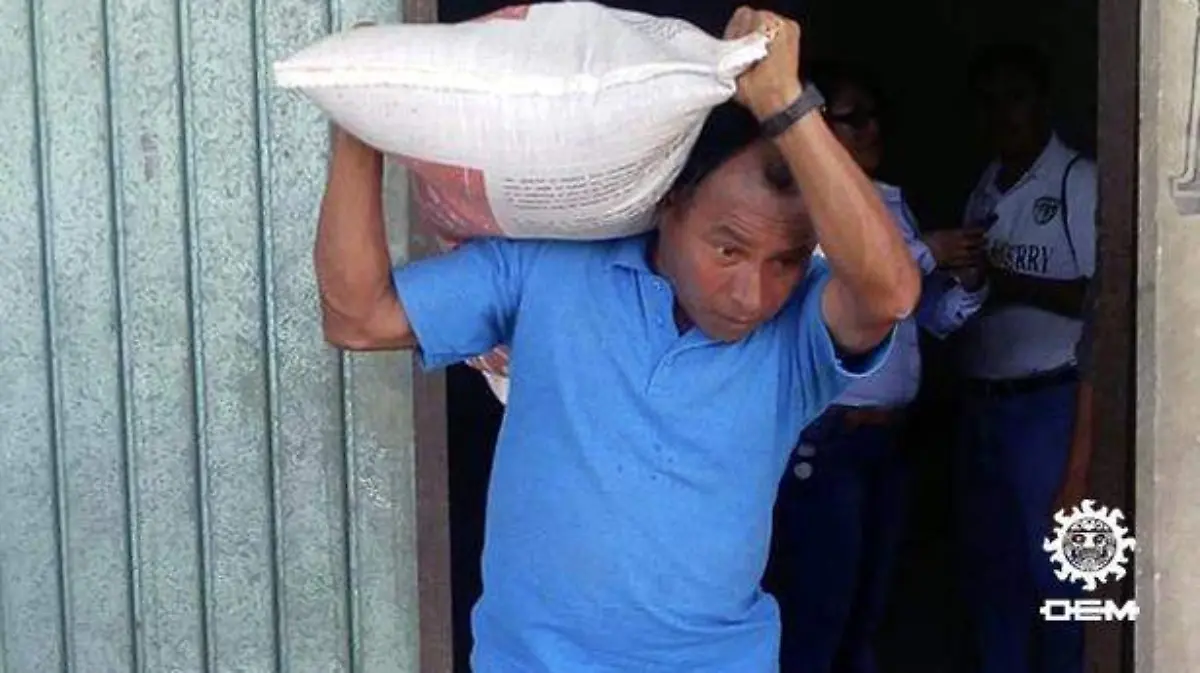 Costa chica - denuncian favoritismo en entrega de fertilizantes