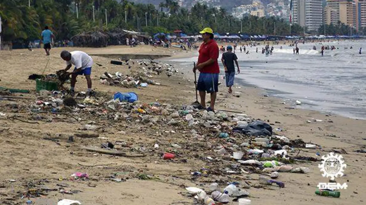 Acapulco - basura bahía acapulco