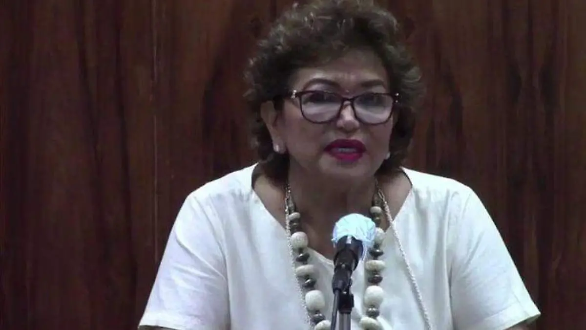 adela roman 