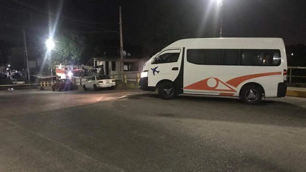 Acapulco - muerto en ciudad renacimiento