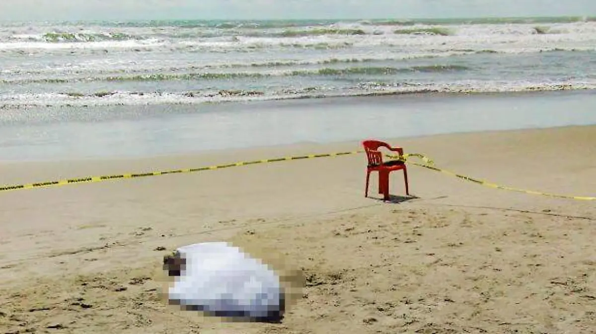 Acapulco - Ahogado en playa la gloria