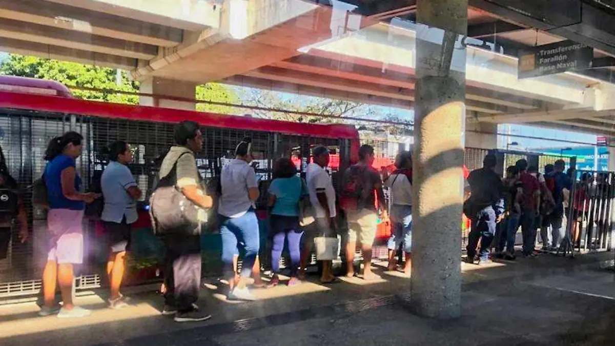 Filas En ACabús