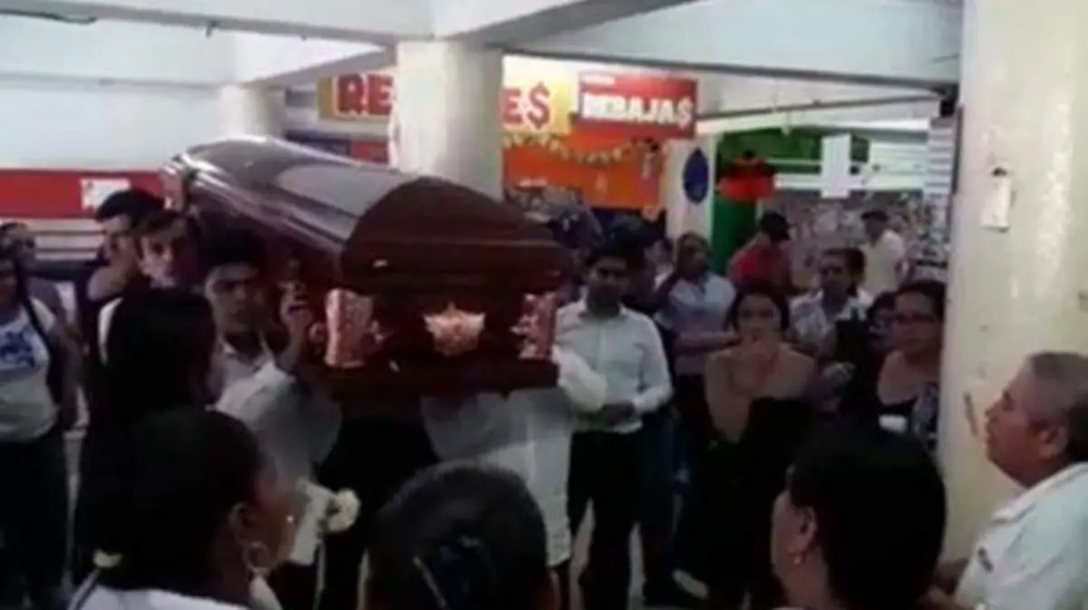 Acapulco - despiden a empresario César Zambrano 