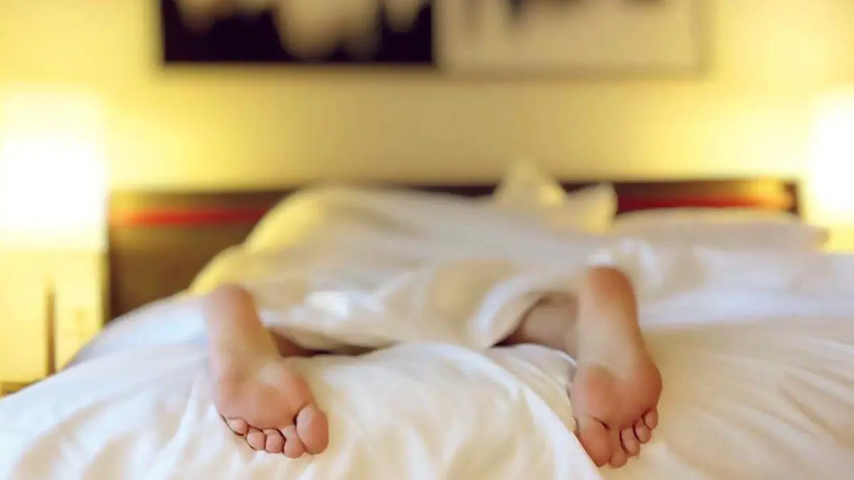 sleeping-1159279_960_720