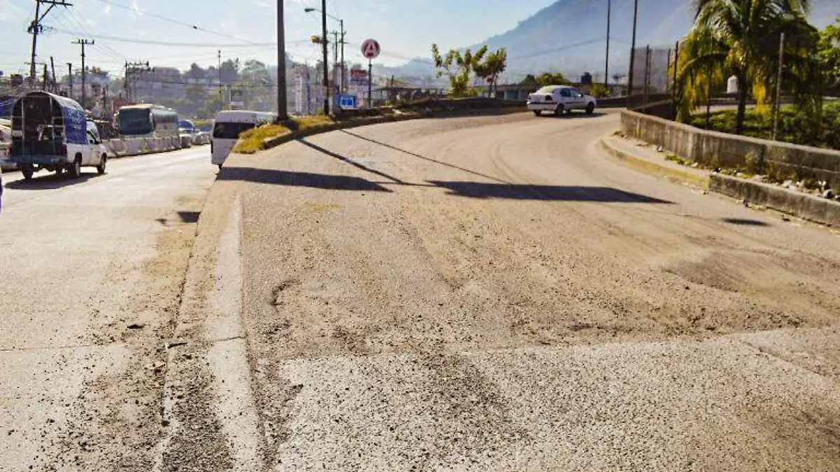 Distribuidor vial en mal estado