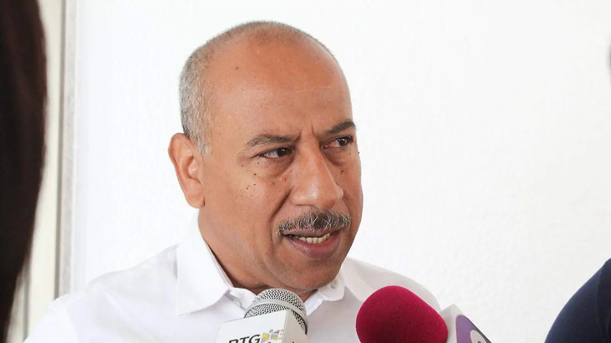 armando javier obras publicas