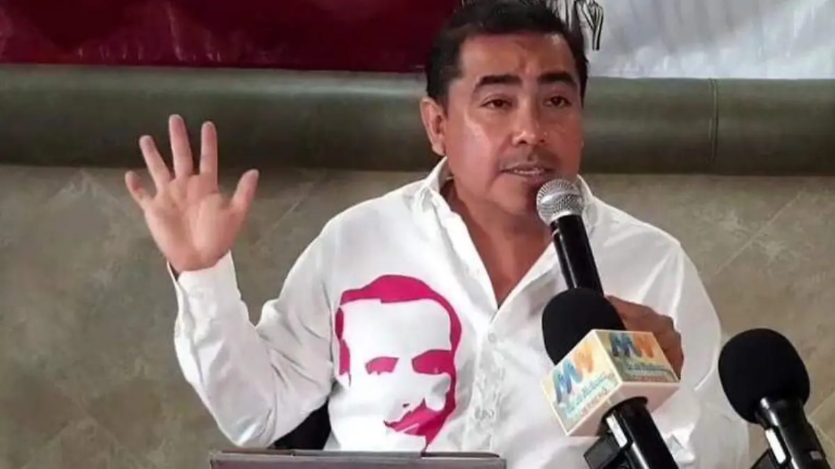 Solorio Almazán denuncia corrupción
