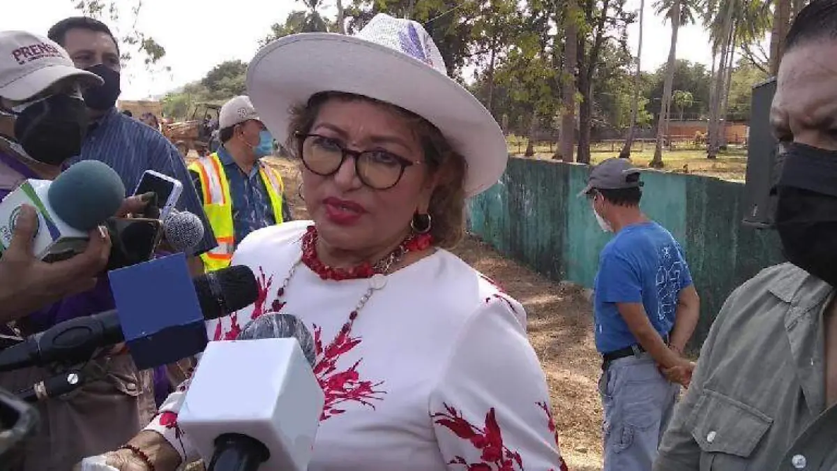 Adela Román covid19 guerrero