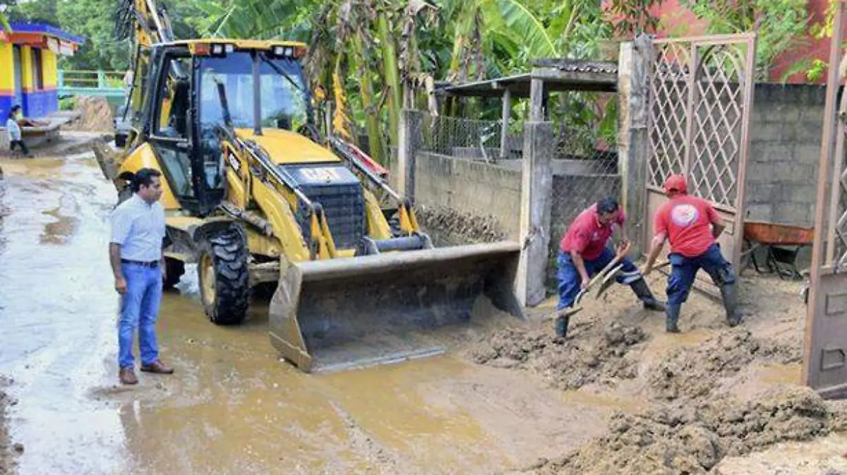 Costa chica - tormenta cae en Ometepec