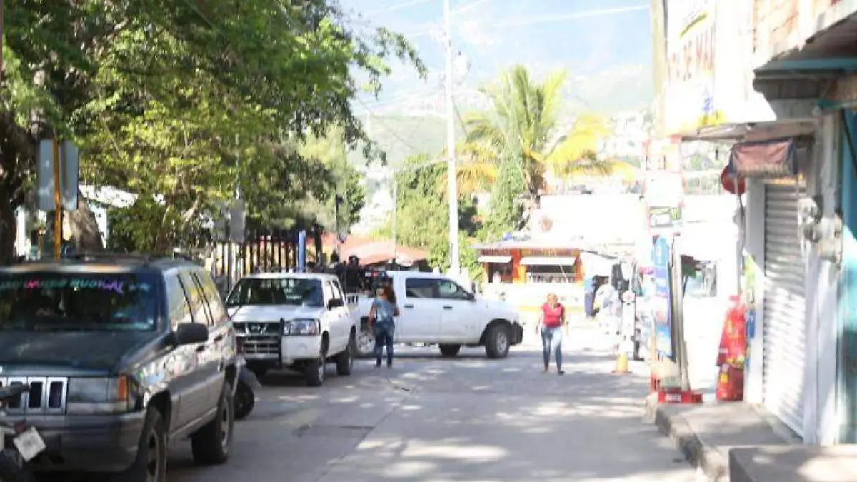 Policías en Chilpancingo