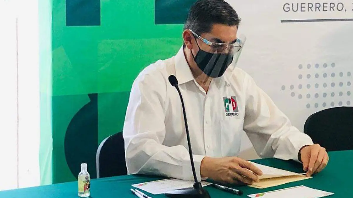 esteban albarran 